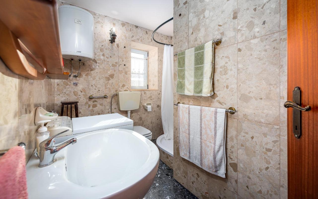 Holiday Home Mia&Emi Sovinjak Экстерьер фото