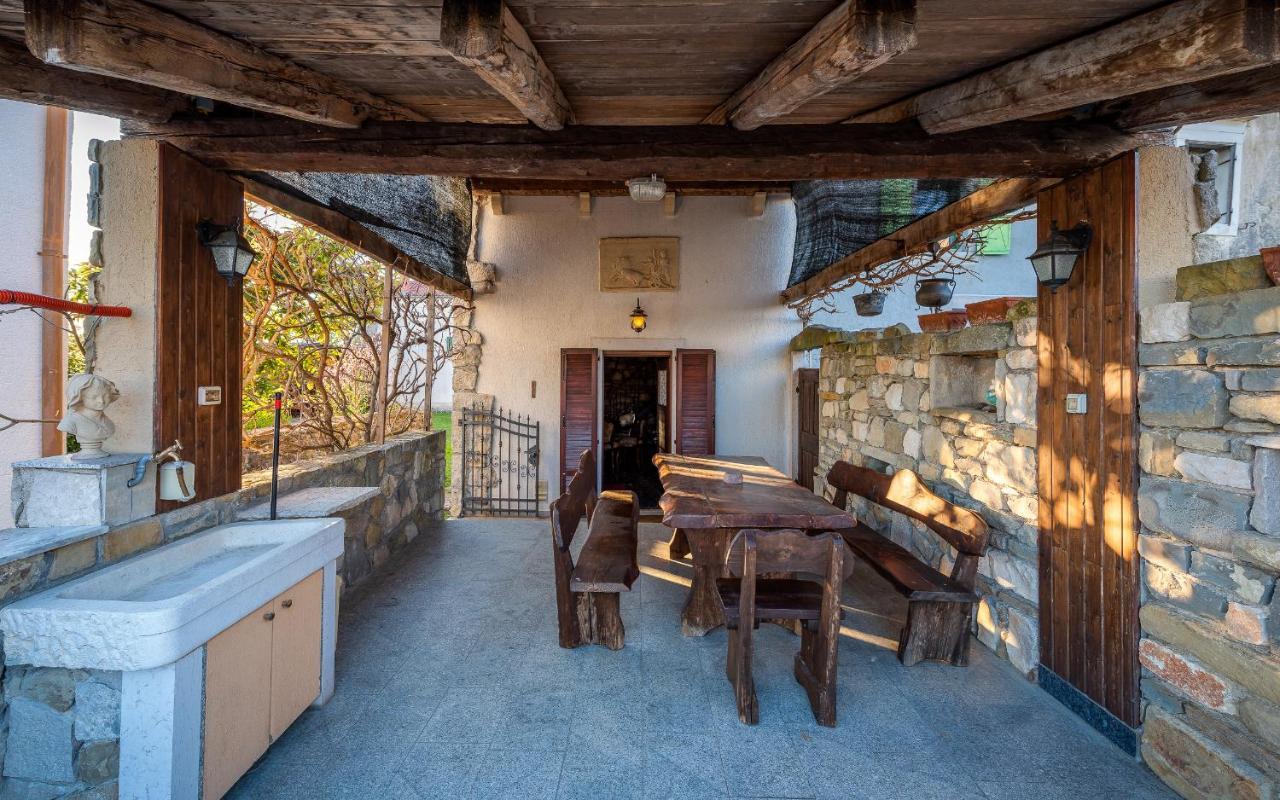 Holiday Home Mia&Emi Sovinjak Экстерьер фото